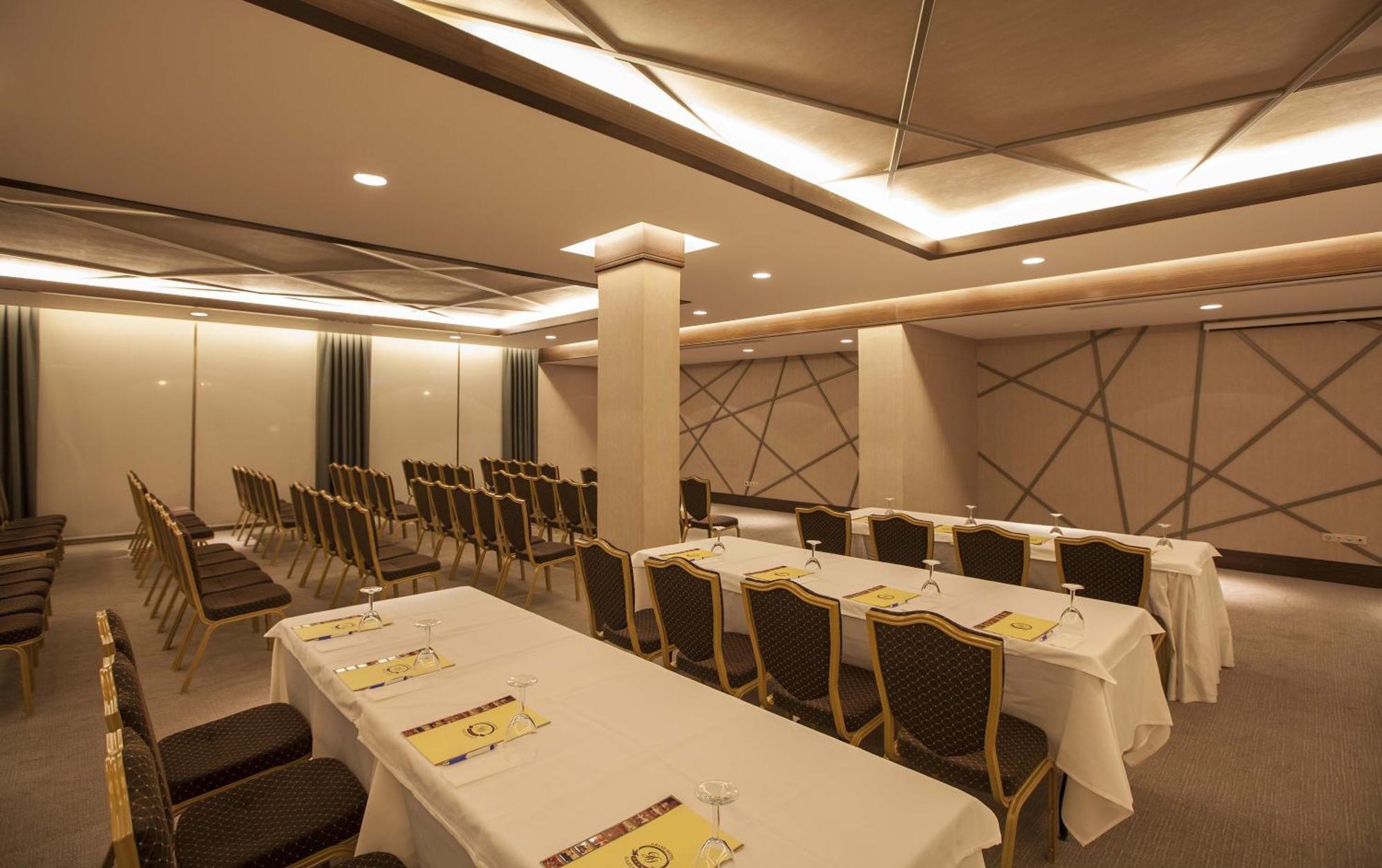 Grand Hotel Gaziantep Exterior foto
